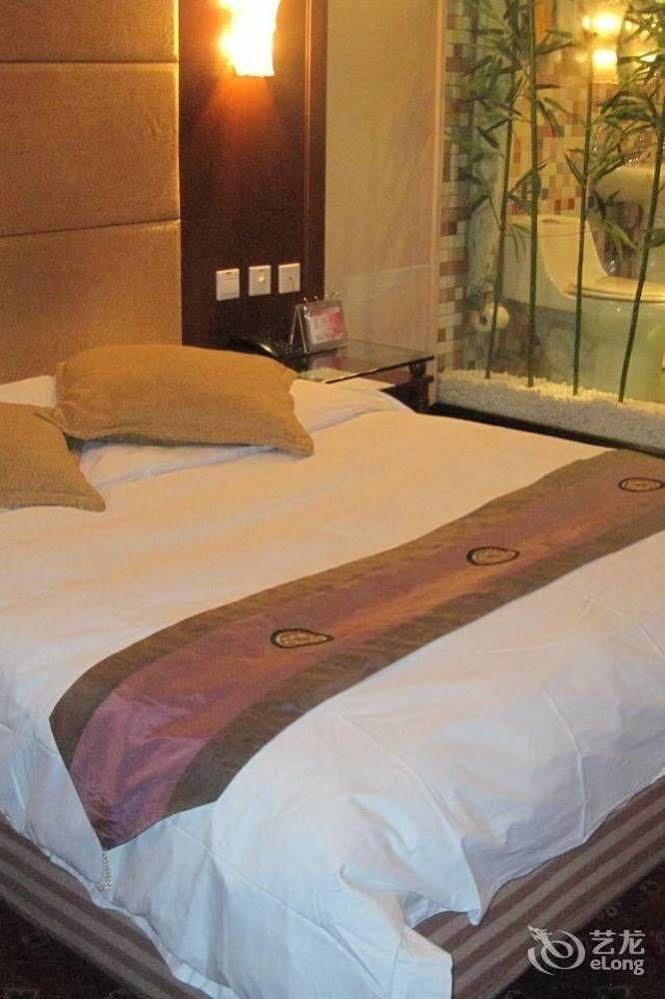 Tianzhi Hotel Харбин Экстерьер фото