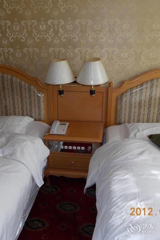 Tianzhi Hotel Харбин Экстерьер фото