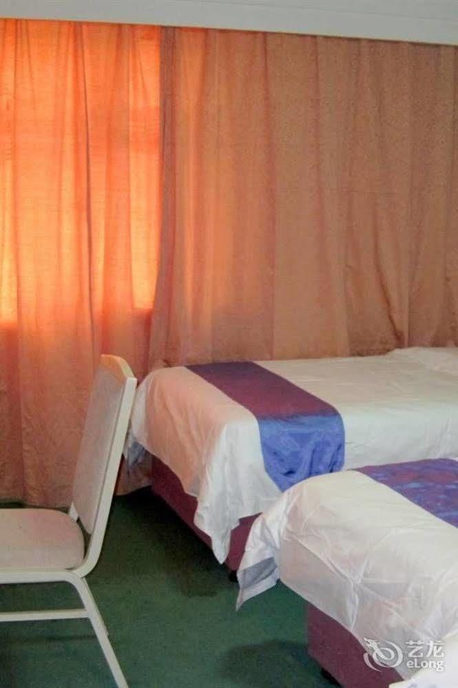 Tianzhi Hotel Харбин Экстерьер фото
